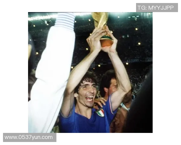 意大利足球历史十大传奇球星盘点，见证不朽荣耀与辉煌瞬间